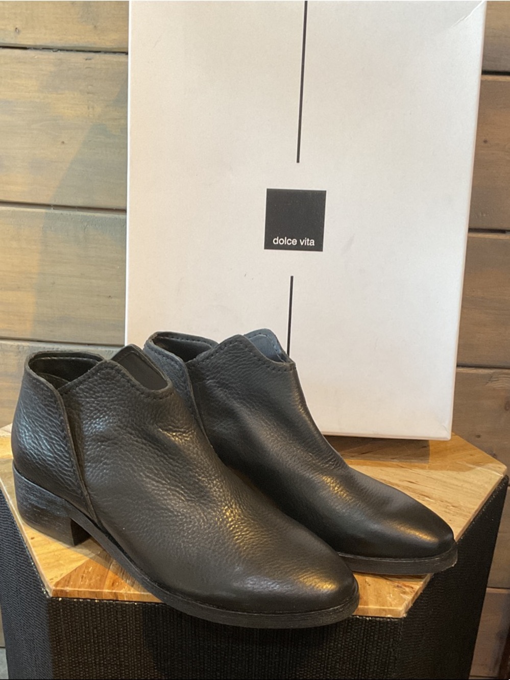 Dolce Vita Black Men’s Leather Chukka Booties